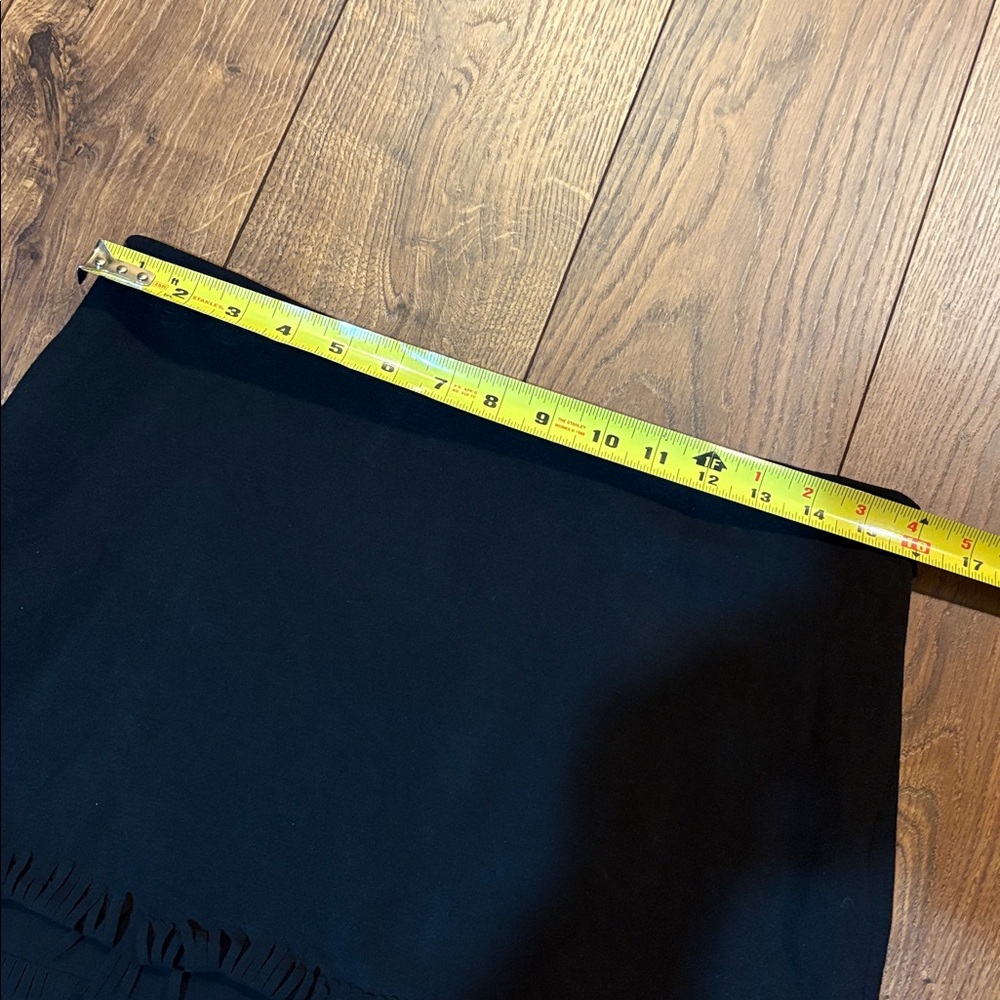 Elie Tahari Black Mini Skirt with Fringe Accent - Picture 8 of 9
